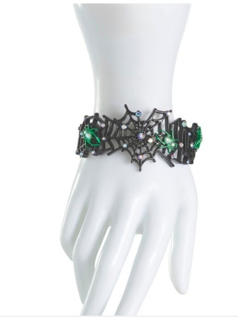 👉✨️Betsey Johnson Gothic Spiderweb Cuff  Bracelet with Green Crystal Accents